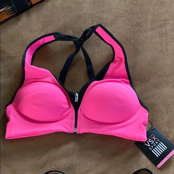 Victoria Secret bra’s - Picture 8 of 8